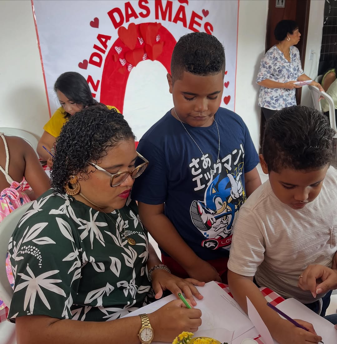Atividade do contraturno na Dias do Saber